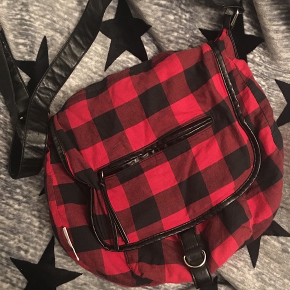 plaid messenger bag
